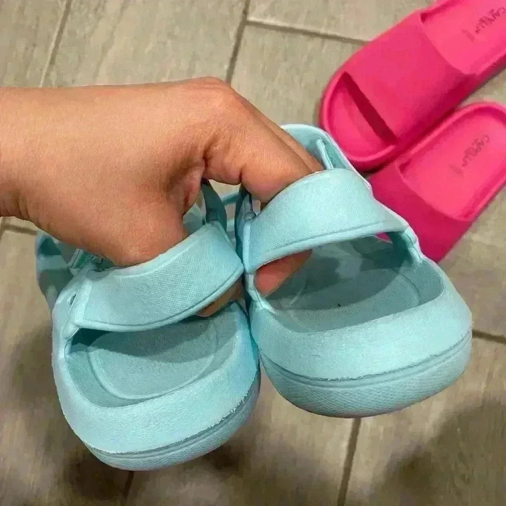 Girl Sandals Flip Flop Size 1​ - Picture 4 of 7